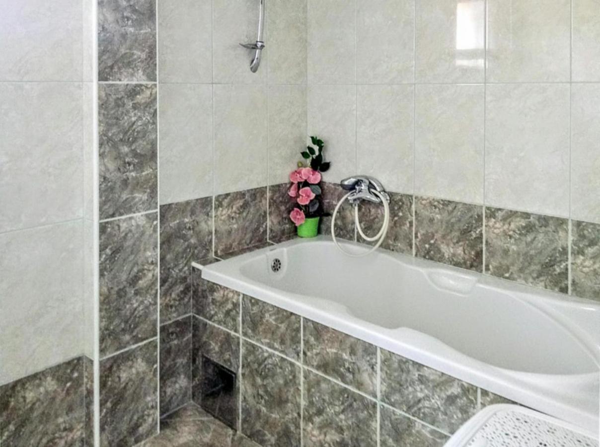 Apartments Leon Оребич Екстер'єр фото